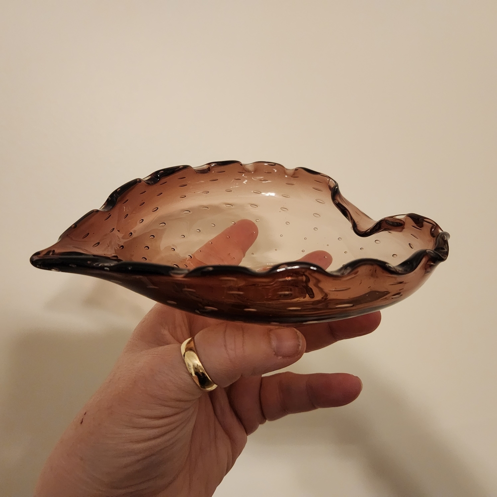 Amethyst Hand Blown Art Glass Bullicante Controlled Bubble Heart Shaped Dish - Picture 13 of 15
